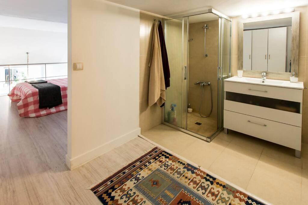 Appartamento Duplex Center Parking Netflix Amazon Video Siviglia Esterno foto